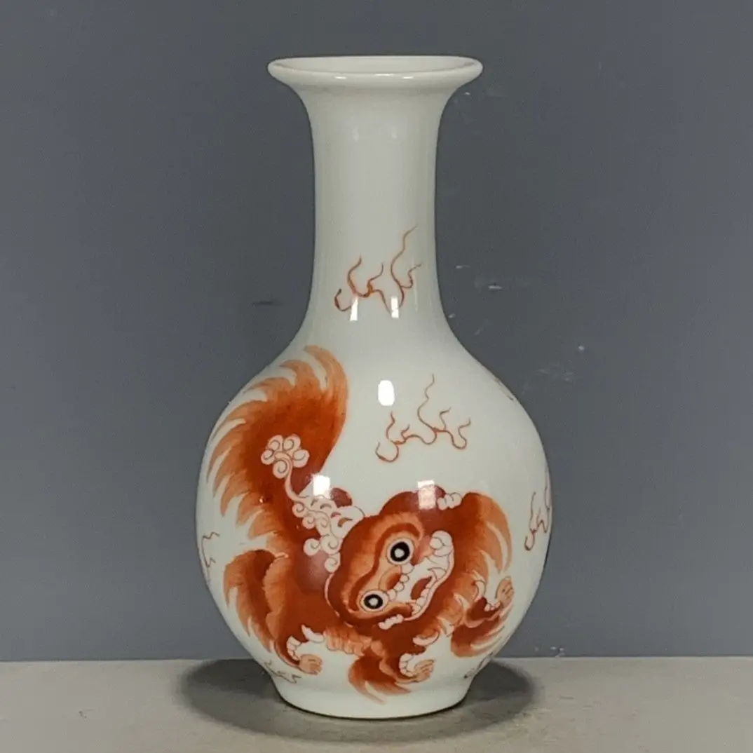 Vintage Chinese Wucai Iron Red Porcelain Vase Shende Hall Mark Hand Drawn Taishi Shaobao Lion Motif Collectible Decor