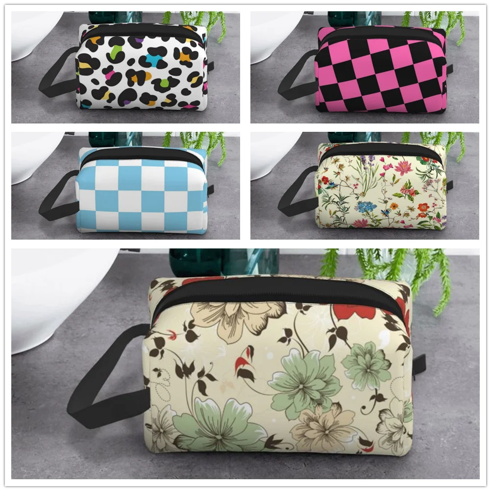 

Checkerboard makeup bag Women's zipper Print leopard pen Bag Large capacity Travel toiletry storage bag Flowers