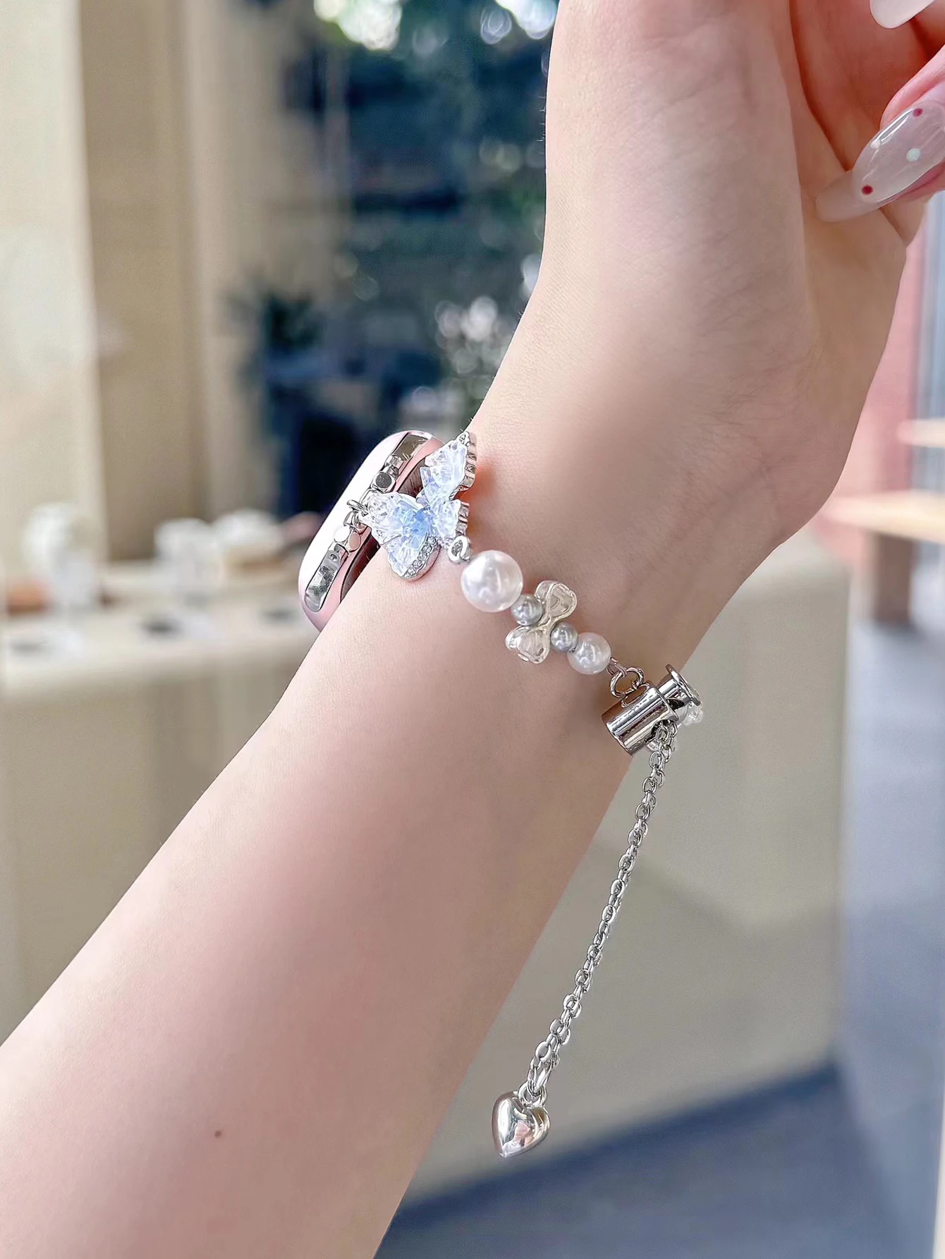 Suitable For Apple Watch Summer Glacier Butterfly Pearl Metal Bracelet iWatch 9th Generation Applewatch 765S