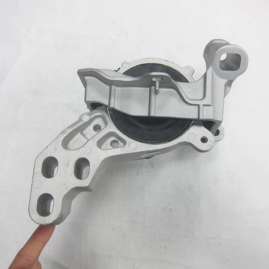 Car accessories chassis parts R side engine mount support for Mazda 3 2014-2018 BM BN 1.5 Engine gasoline