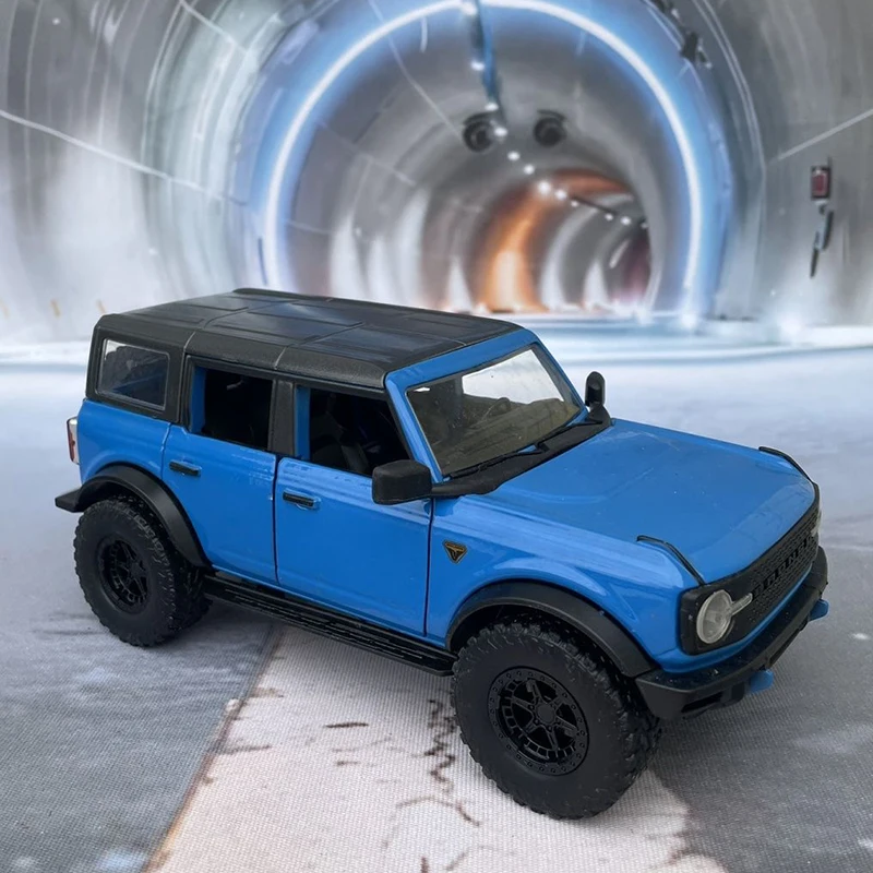 

JADA 1:24 FORD BRONCO 2021 Alloy Car Diecasts & Toy Vehicles Car Model Miniature Scale Model Car For Children