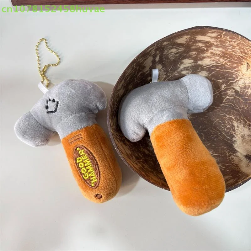 น่ารักสร้างสรรค์ตลกค้อนตุ๊กตาPlushตุ๊กตาของเล่นตุ๊กตาพวงกุญแจจี้สาวกระเป๋าเป้สะพายหลังCharmคู่กระเป๋าแขวนเครื่องประดับ