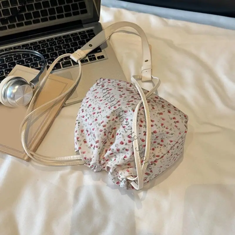 Bolsa cubo informal contemporáneo Bolsas cuerpo nylon nylon 066f