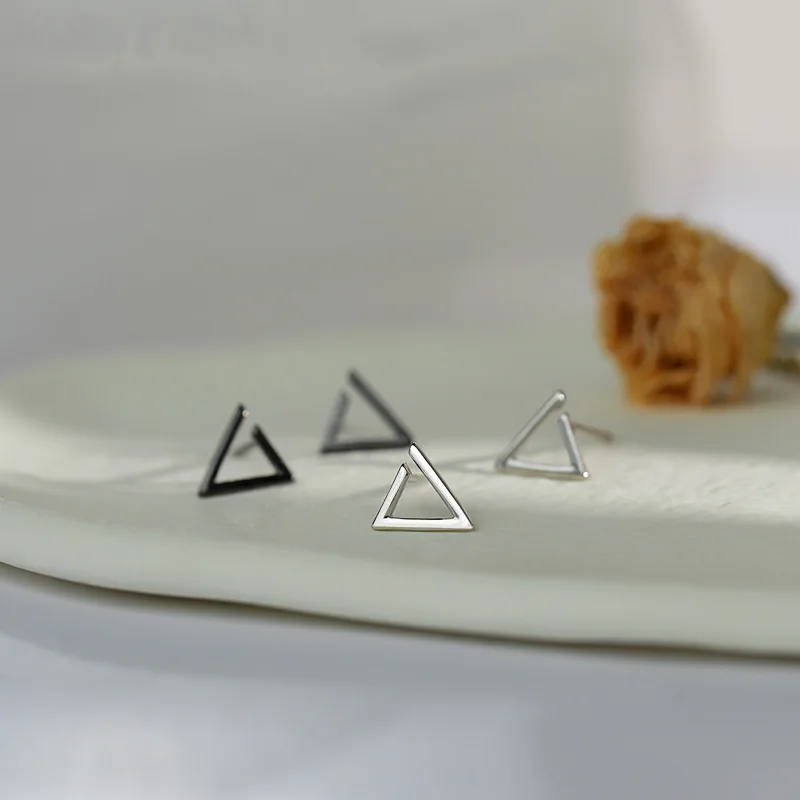 Mini Creative 925 Sterling Silver Notched Hollowed-out Triangular Stud Earrings for Women Designer Jewelry Accessories Colorfast