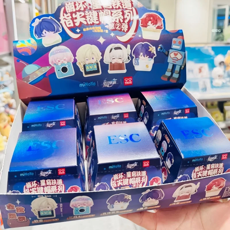 

Горячая новинка Mihoyo Honkai Star Trail, ограниченная серия, Q-версия V2, колпачки для клавиш с авантюрином, милые на заказ Dr. Крышка ключа с мелкой фигуркой соотношения