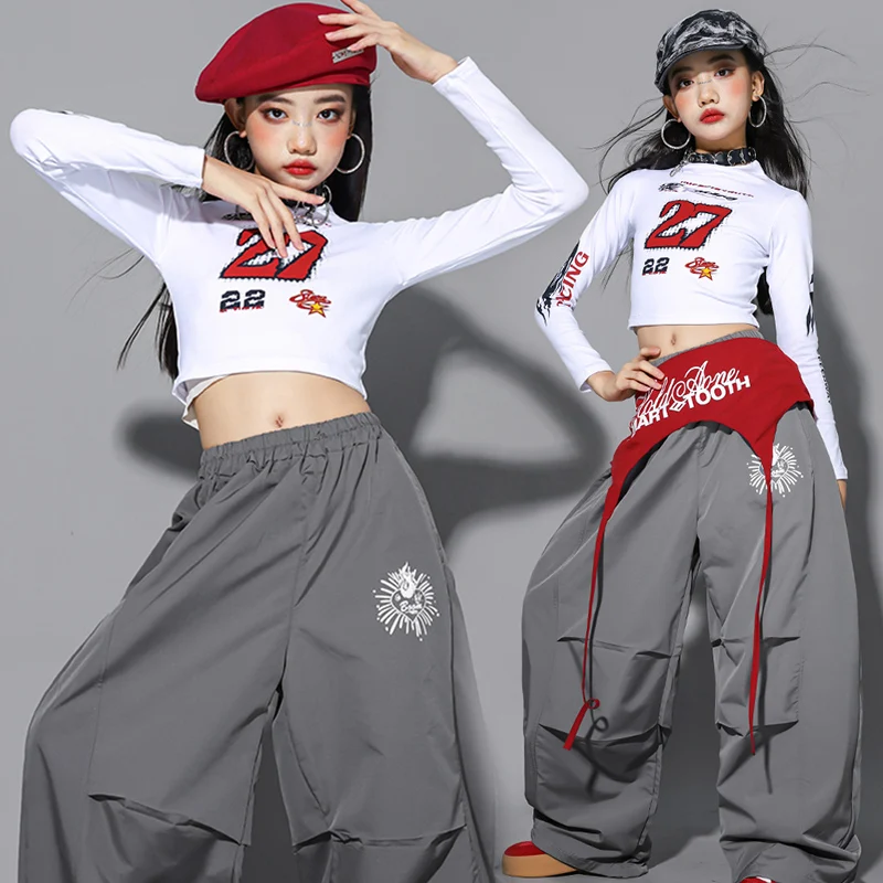 

Одежда для джазовых танцев 2025 года, детская одежда для выступлений Kpop, белый укороченный топ, серые брюки в стиле хип-хоп, костюм для уличных танцев для девочек 2687