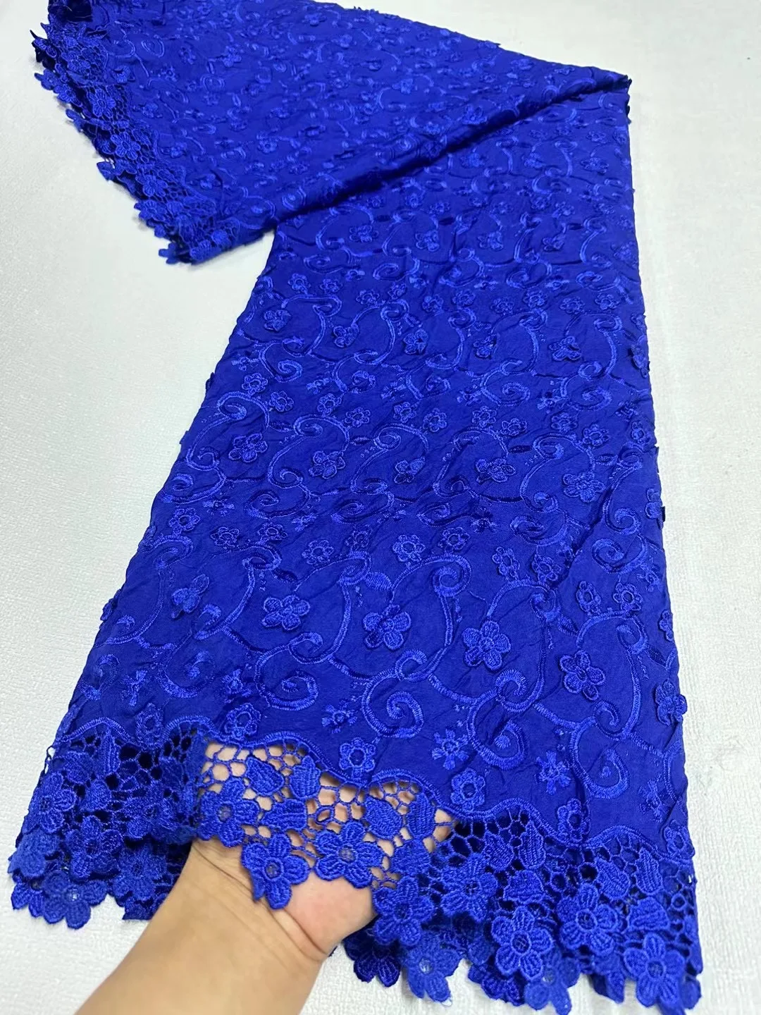 Nigerian Velvet Lace Fabrics 2024 Groom High Quality Sequins Lace African Lace Fabric For Wedding Dress French Mesh Lace 5 Yards