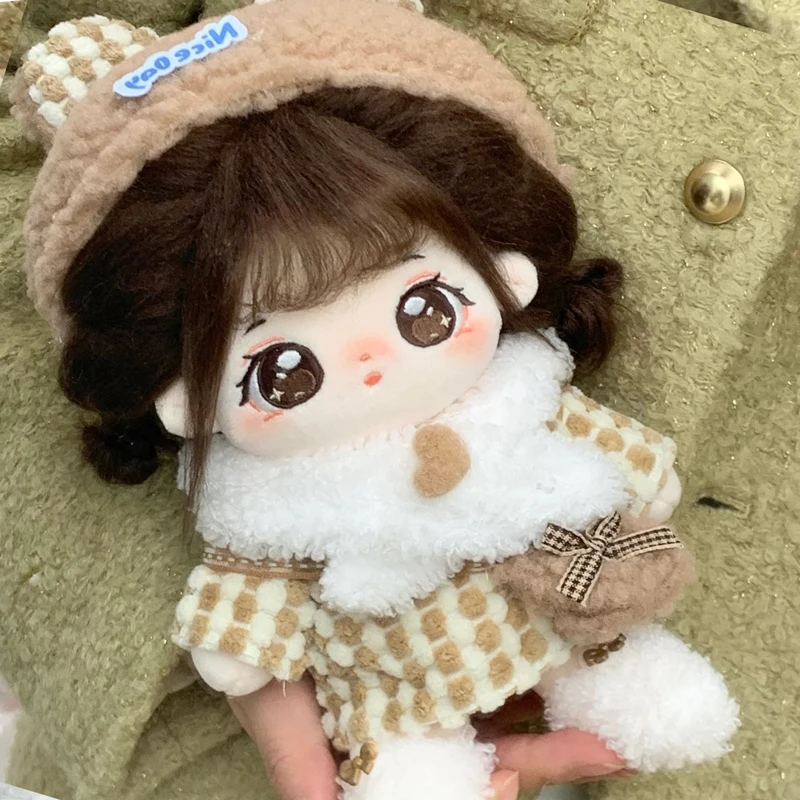 

Хлопковая кукла 20 см с каркасом, комплект одежды для куклы Qiaofu, плюшевая кукла: клетчатый топ, милый головной убор, шарф, сумка через плечо, флисовые туфли