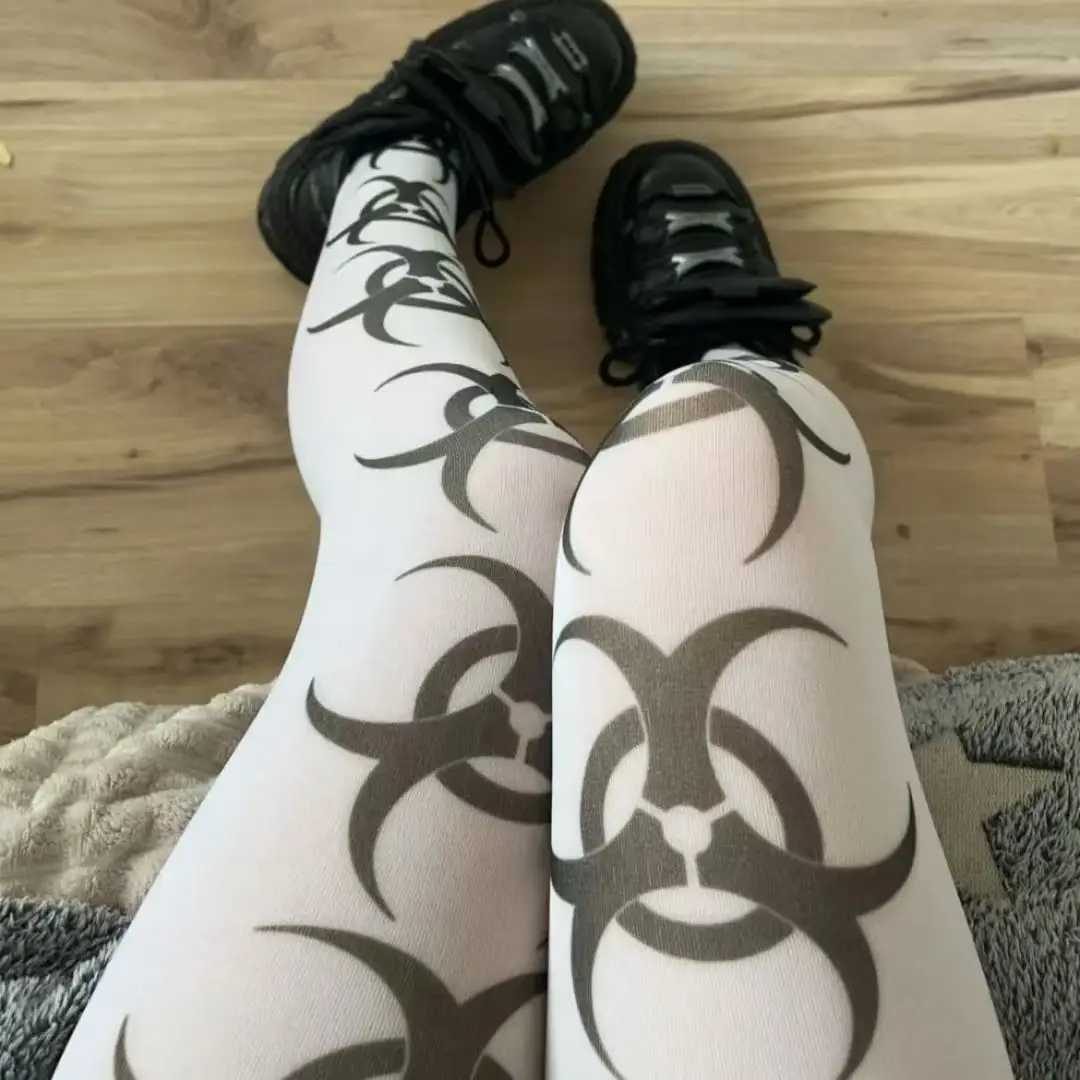 Y2k White  Subculture Graffiti Punk Print Long Socks Haraiuku Over Knee Thigh High Stockings Y2K Cosplay Cute Socks Kawaii