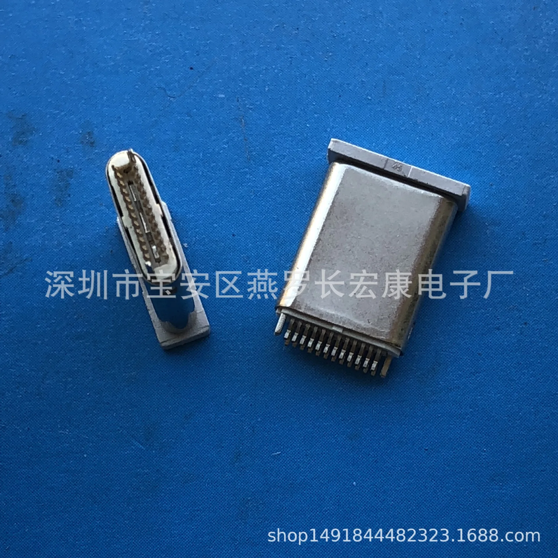 For USB 3.1 TYPE-C Clint Male 180 Degree Plate Stretch Extension Plug with Dust Plug