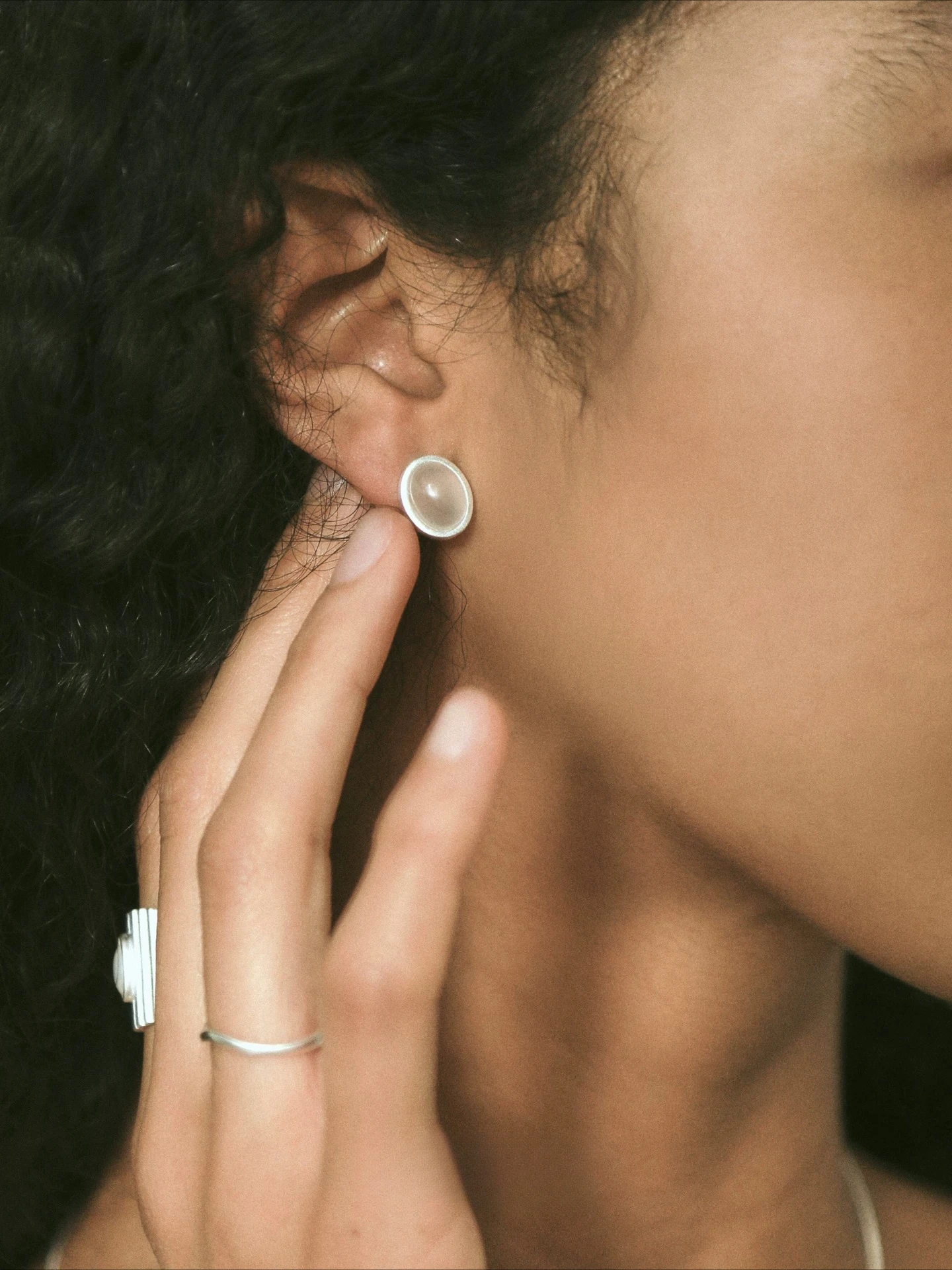 Natural White Agate Minimalist Silver Trim 925 Sterling Silver Handcrafted Earring Retro Premium Fine Jewelry For Men And Women