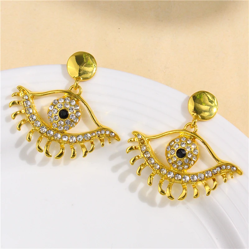 HUANZHI Gold Color Metal Large Eye Earrings for Women Girls Eyelashes Rhinestones Hollow Exaggerated Fashion Party Jewelry Gifts