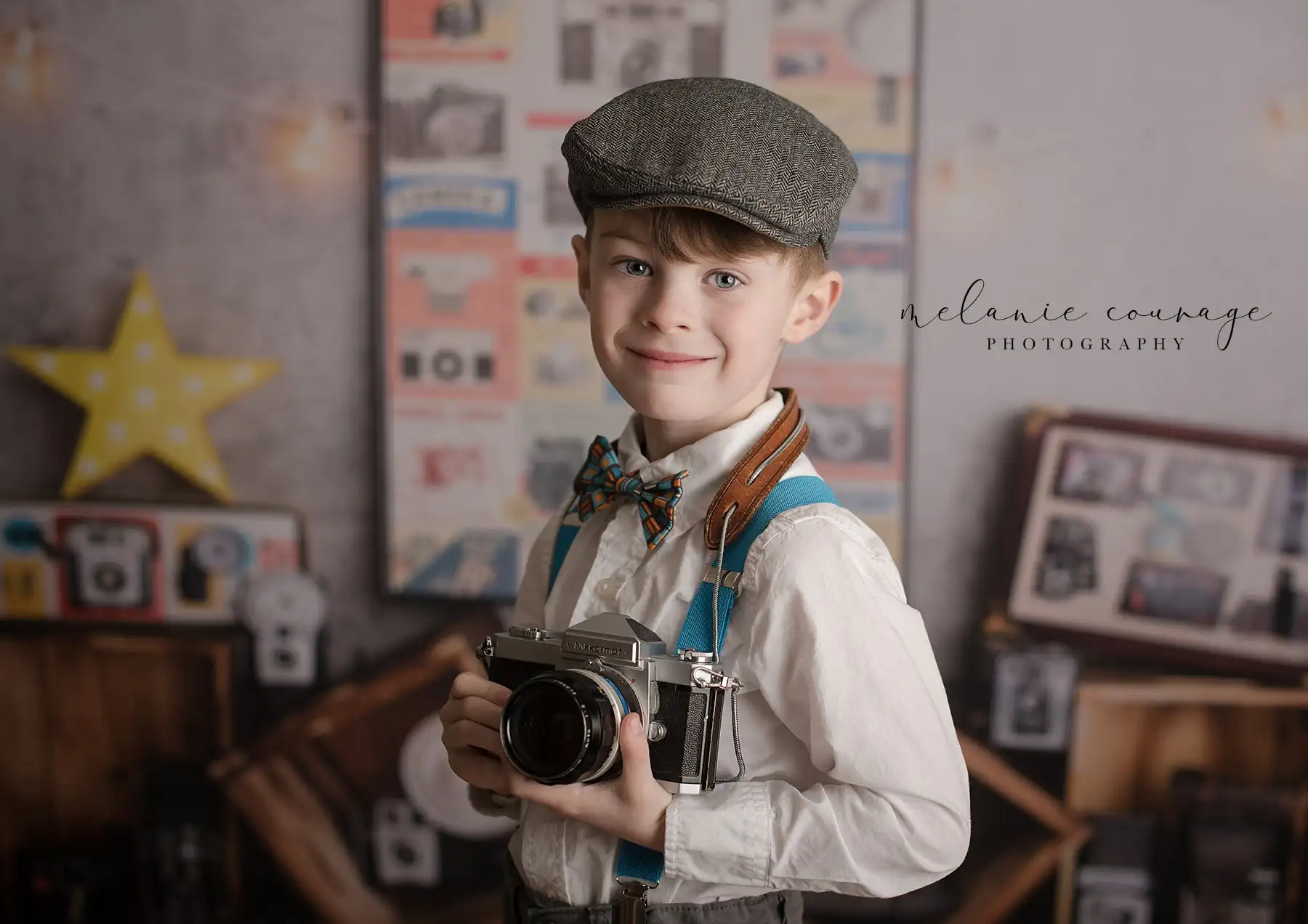 Vintage Camera Photographer Backdrops Kids Boy Photography Props Child Adult Photocall Decors Photostudio Theme Backgrounds