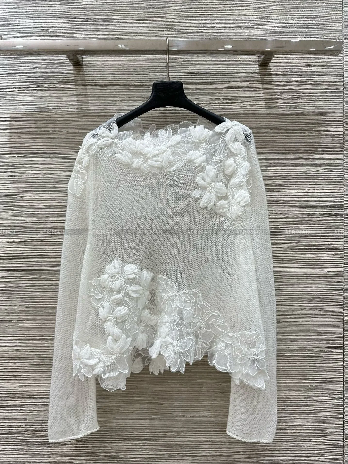 

Женский кружевной белый кашемировый свитер с вышивкой, пуловер