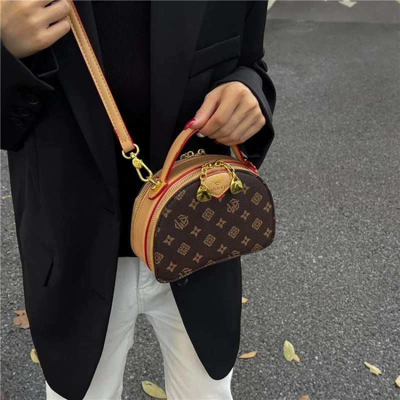 

Роскошная женская большая сумка из кожи премиум-класса с высококачественным и стильным винтажным винтажным стильным парижским винтажным узором ​