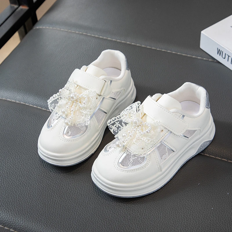 

2025 Autumn New Girls Tennis Shoes with Lace Bows Kids Casual Shoes Sweet Beading Round Toes Children Sports Shoes Breathable