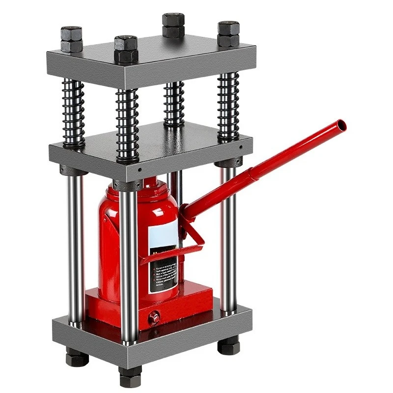 

Manual hydraulic press, small gold and silver jewelry processing four-column press, special for pressing steel dies