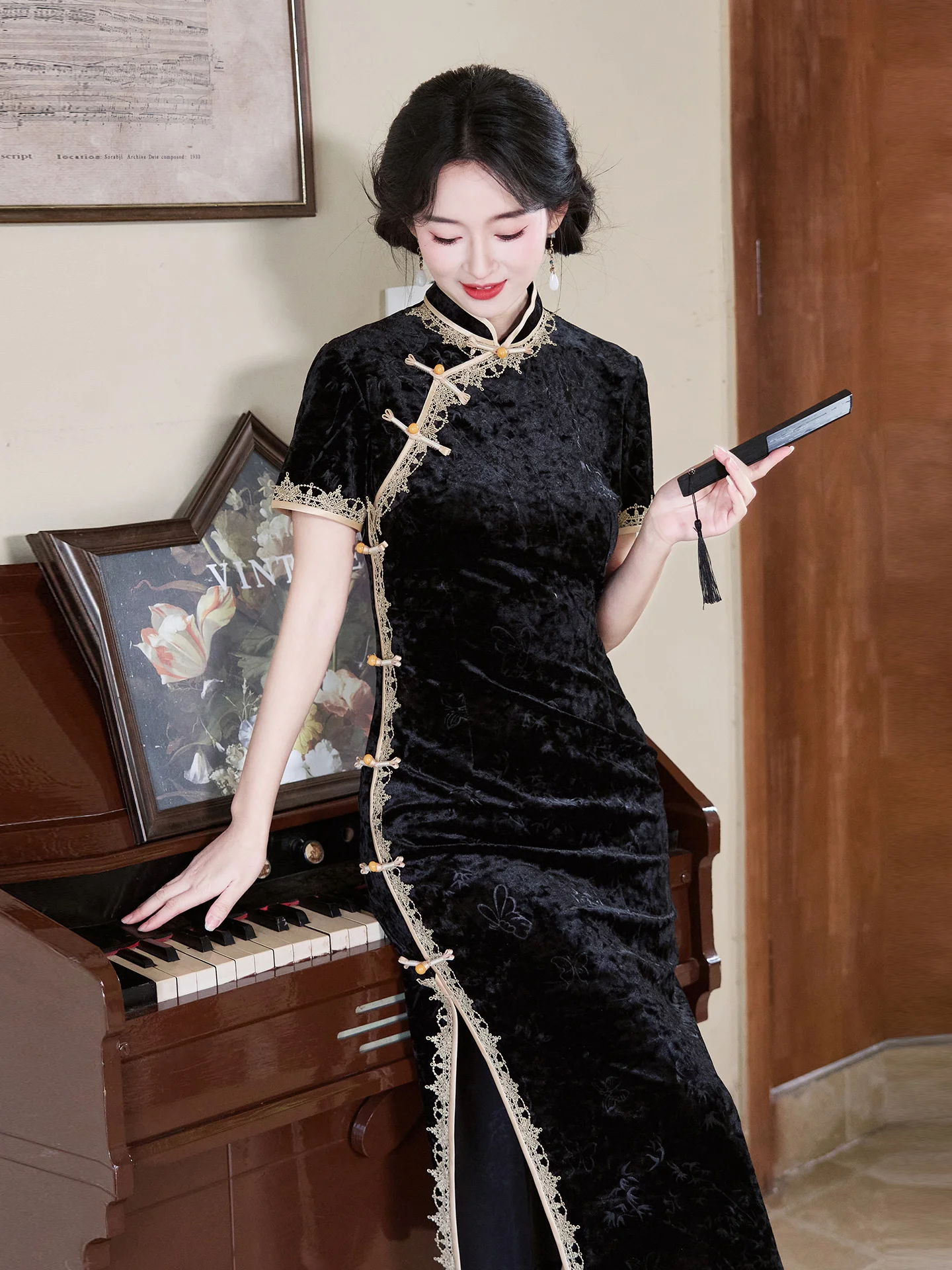 

Черное бархатное облегающее платье для женщин с коротким рукавом, элегантное и стильное, высокое качество, китайский стиль