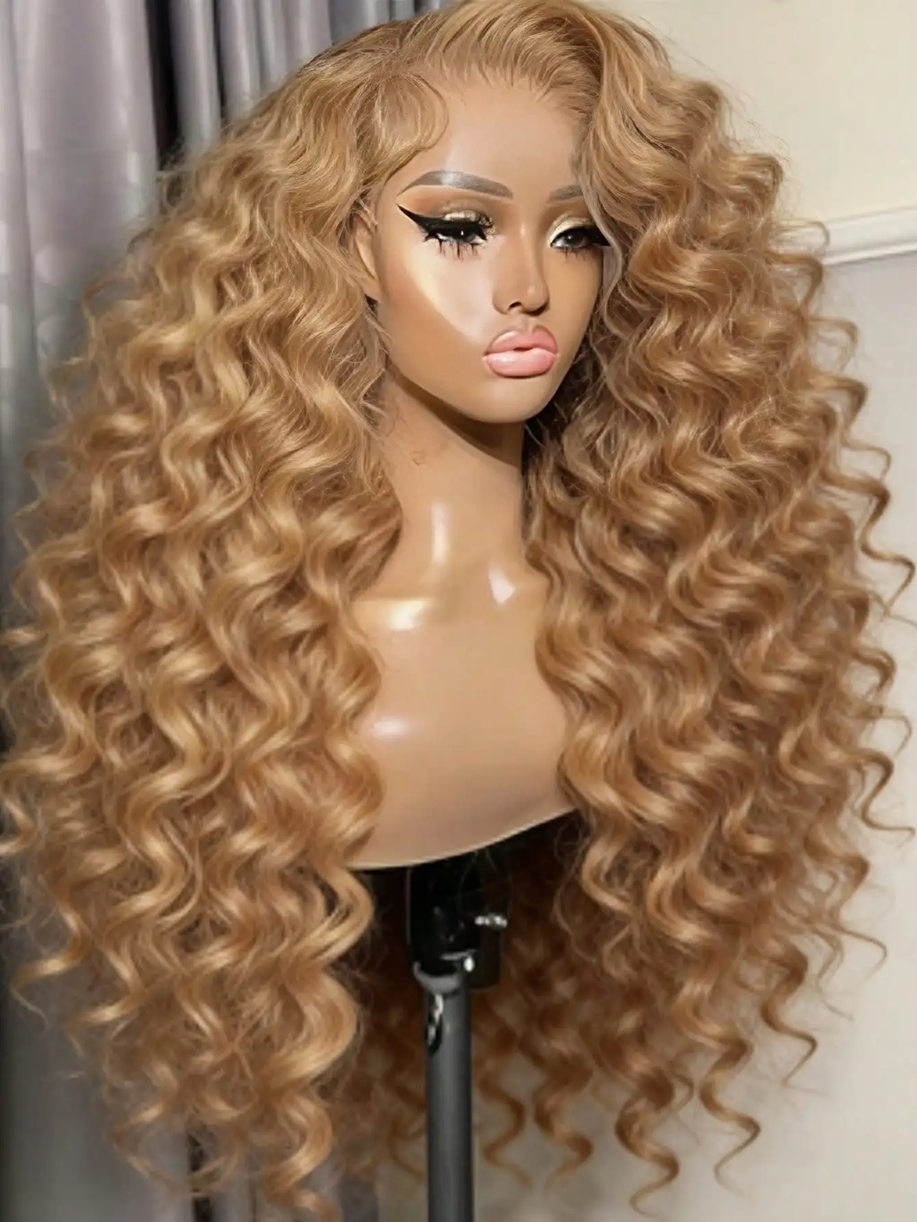 

Chocolate Brown 250% Curly Lace Frontal Wigs 13×4 HD Transparen Deep Wave Human Hair Pre Plucked Glueless for Women
