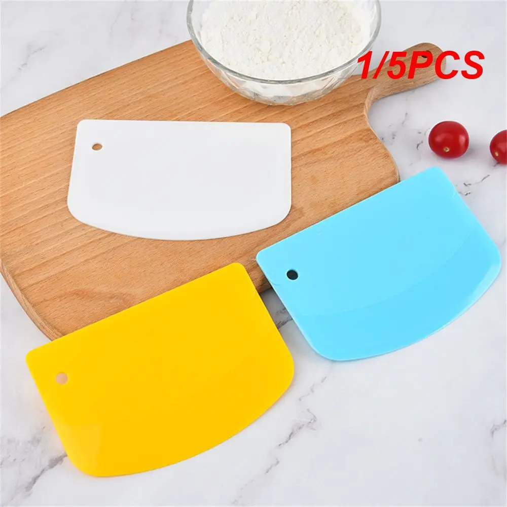 1/5PCS Smooth Edge Spatula Easy To Clean Multiple Colour Baked Bread Plastic Baking Utensils Dough Scraper