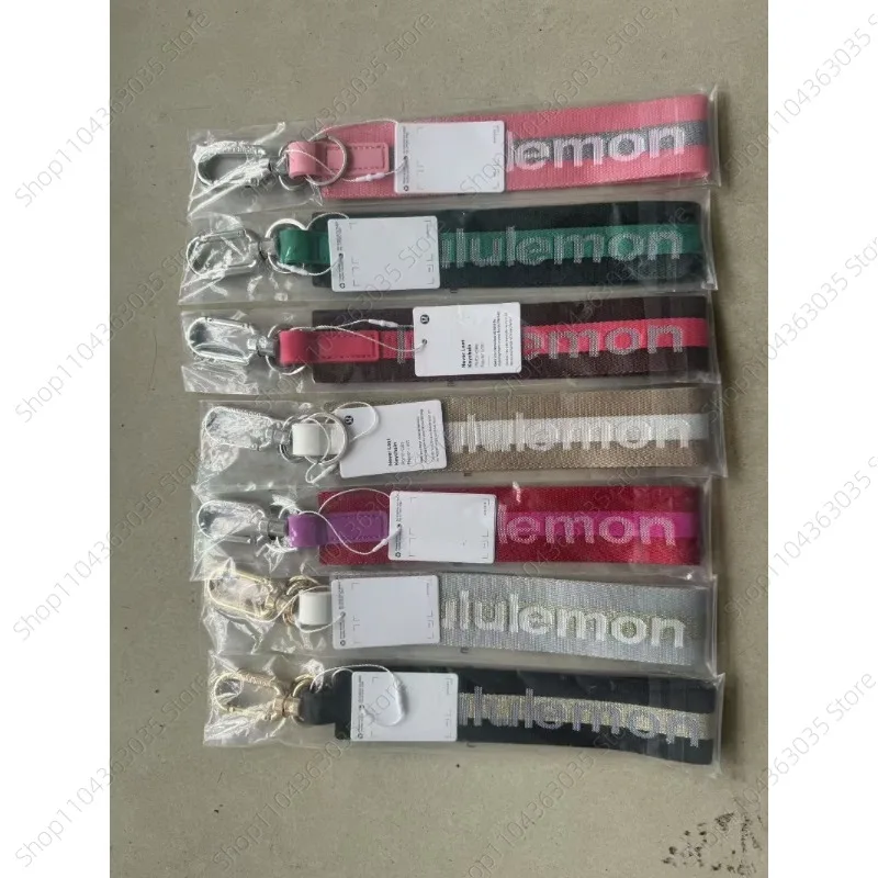 2025 New Key Belt Clothing Bag Accessories Key Chain 1PC Unique Keychain Mobile Phone Fanny Pack Key Chain Chain Pendant Buckle