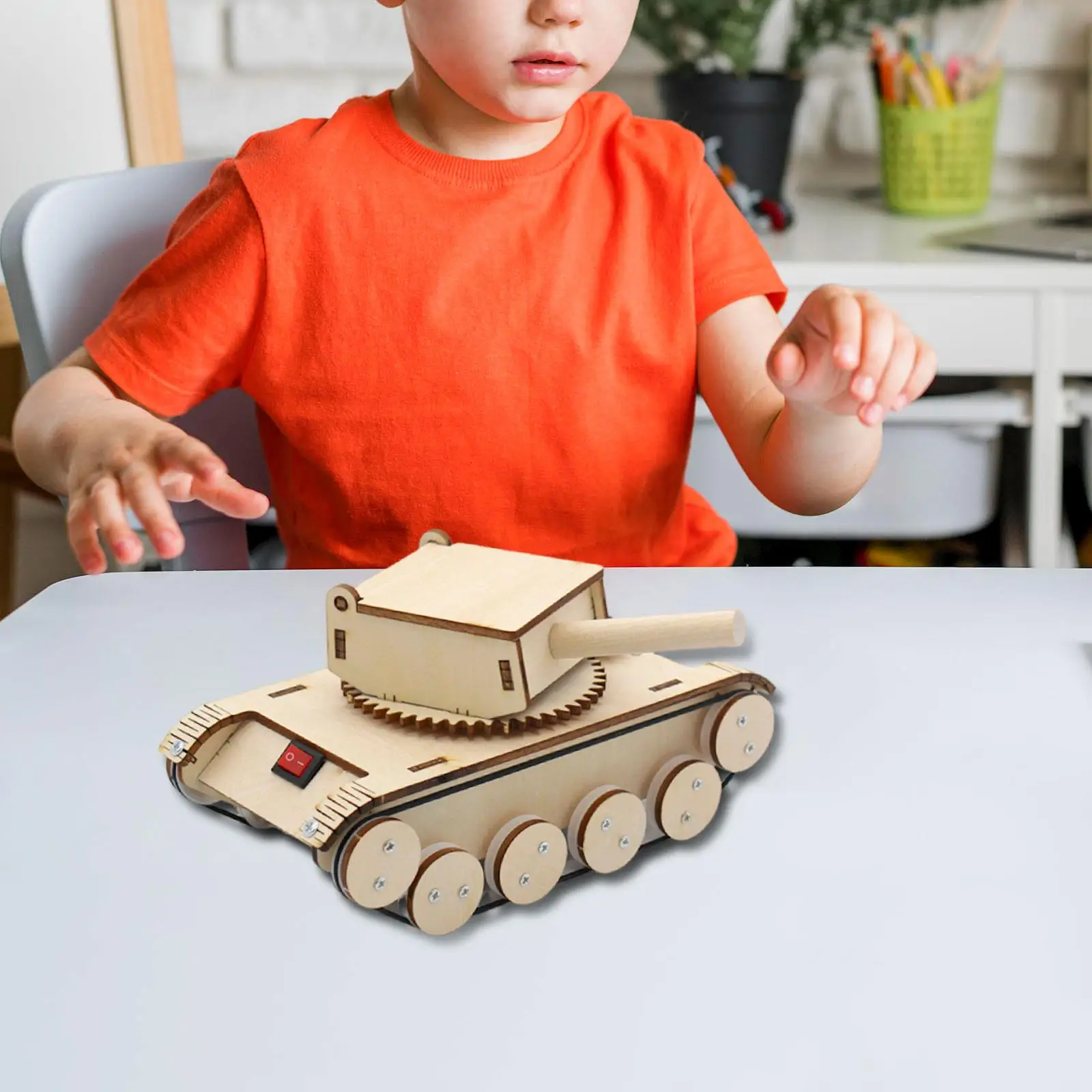 Rotating Turret Wooden Tank Kit, Technology Small Production Educational Toy, Handmade Tank Model for Teens
