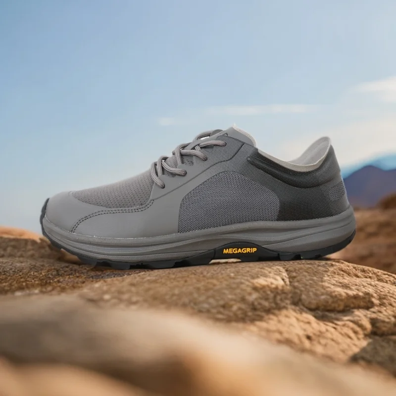 

Hot Sale Summer New Men's Breathable Professional Wearable Walking Shoes Comfortable Shoes Walking Shoes Very Good