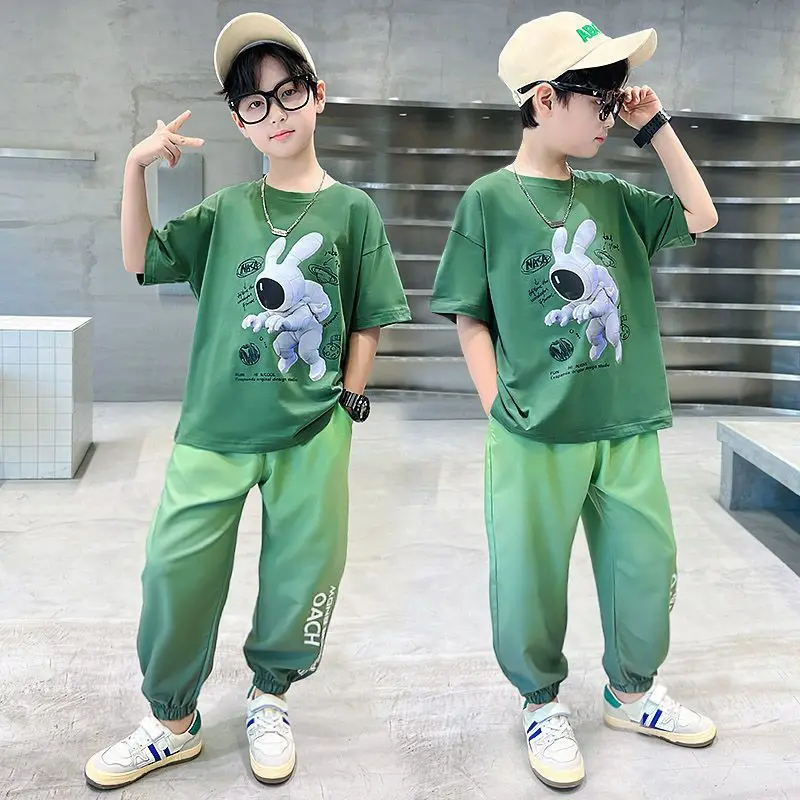 Boys Summer 2023 New Cotton Fashion Sports Suits Astronaut Rabbit Print Shorts Sleeve Sets 5 14Years Boys Streetwear Outfits Set