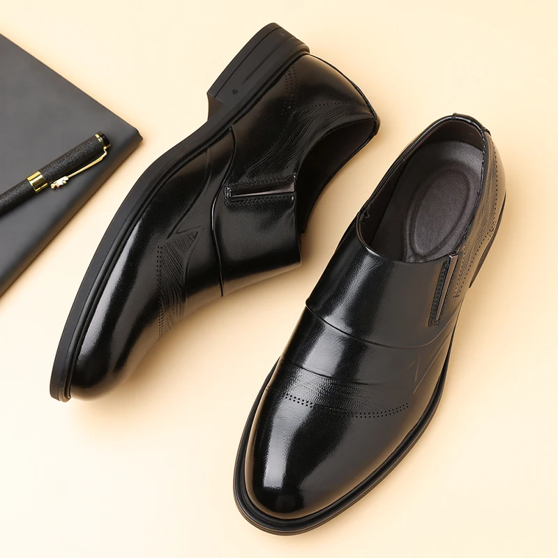 

Men's Classic Business Leather Shoes Comfortable gentleman hot selling style Office or daily work Adult suit shoes high quality
