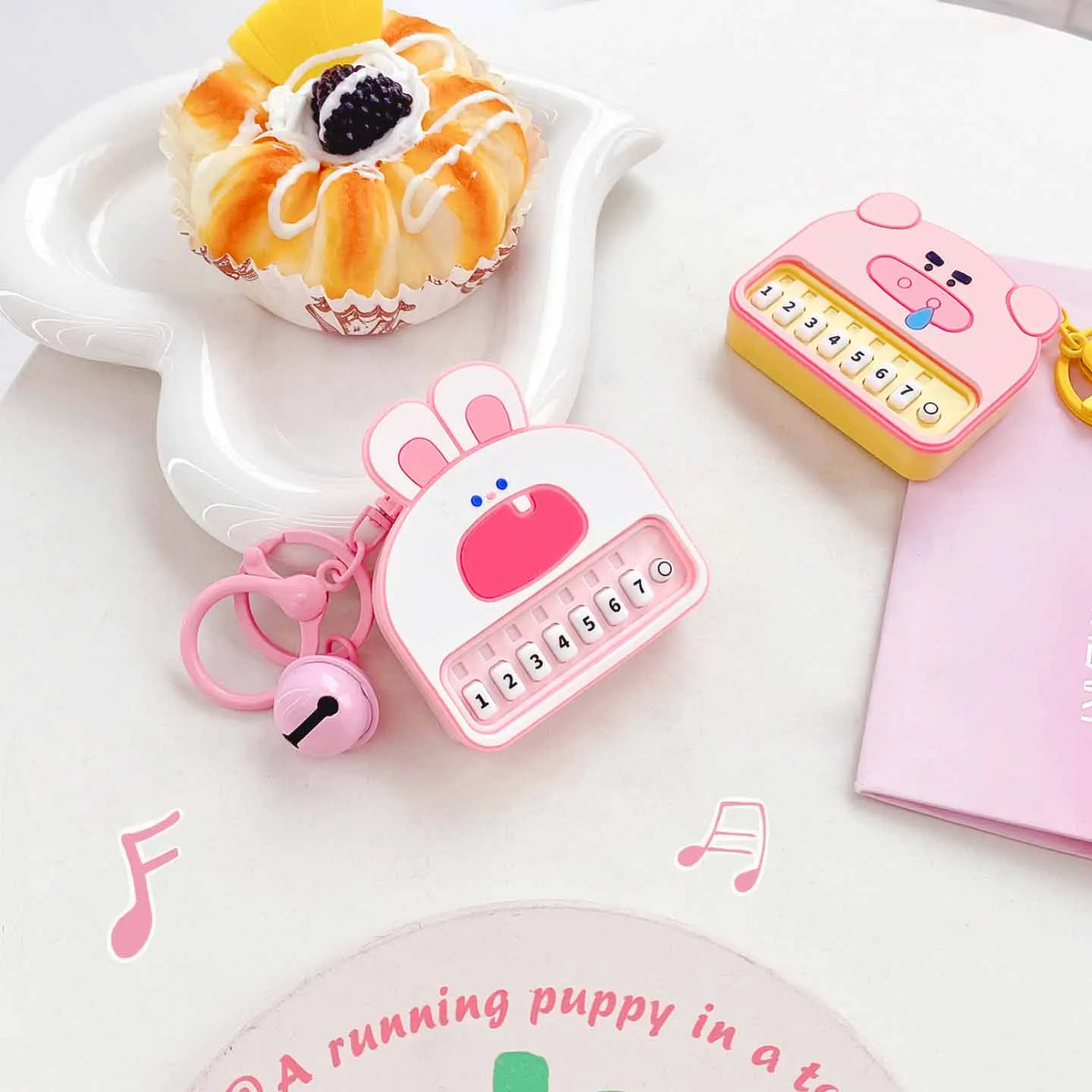 Porte-clés de piano électronique petit animal pour enfants, pendentif de l'hypothèse électroluminescente créative, cadeaux amusants et mignons, sac à dos, nouveau