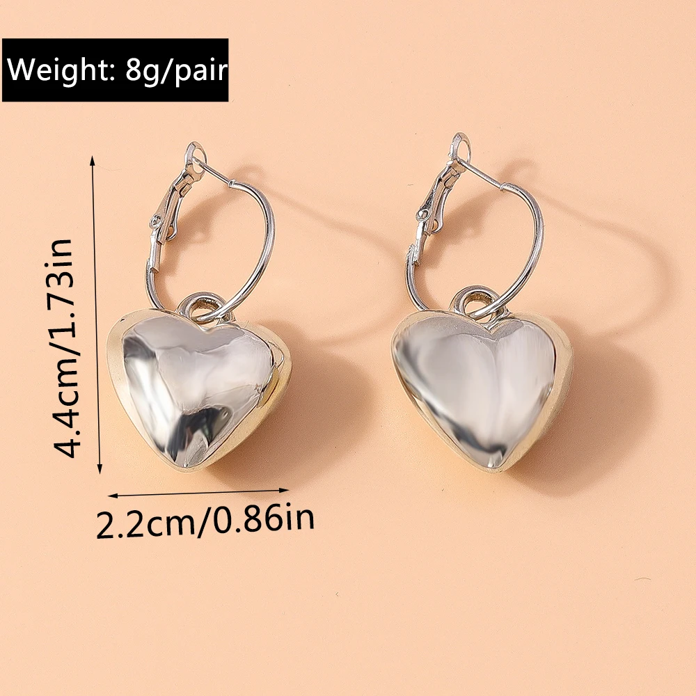 Aihua Metallglänzende Herz-Creolen im amerikanischen Stil für Damen, modische goldfarbene Herz-Ohrringe, Party-Schmuck-Accessoires – Detail 7