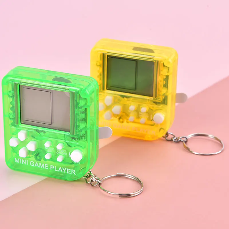 Pocket Mini Classic Game Machine Keychain Children's Handheld Retro Nostalgic Game Console With Keyring Video Game 26 Games Gift