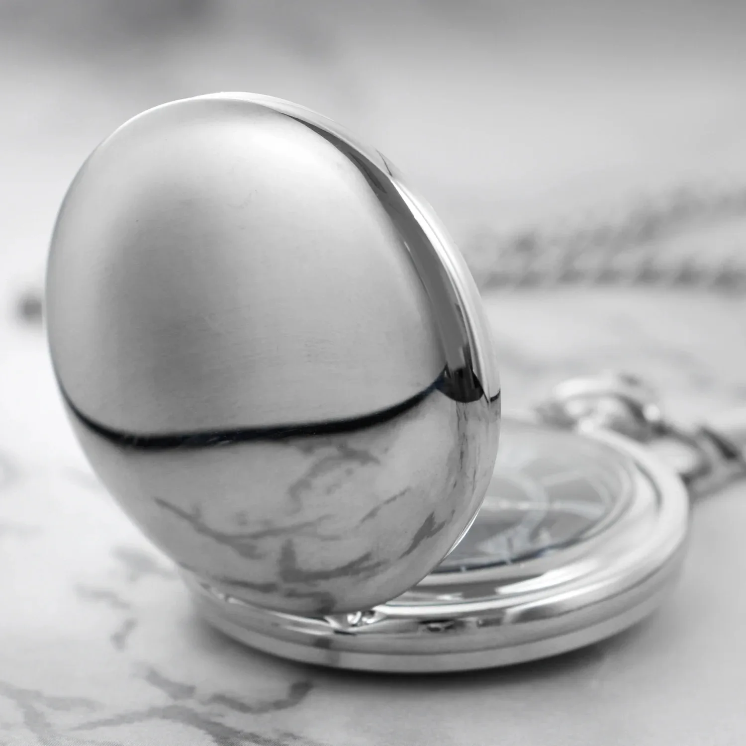 خمر الرجال النساء Steampunk السلس الفضة سطح المواد سلسلة بدلاية كلاسيكية ساعة جيب كوارتز قلادة هدايا للنساء