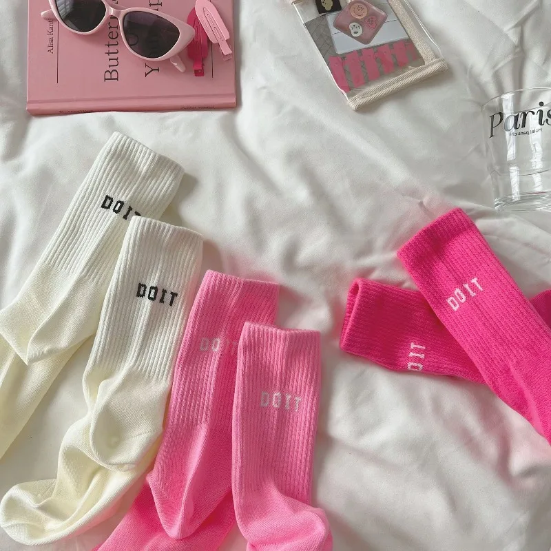 Pink Socks Women's Spring and Autumn Style Mid-tube Socks Ins Outside Wear Cotton Bottoming High Waist Letter Sports Stockings