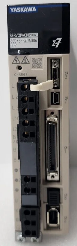 

SGD7S-R70A00A002 Brand New Servo Drive，Fast shipping，SGD7S R70A00A002