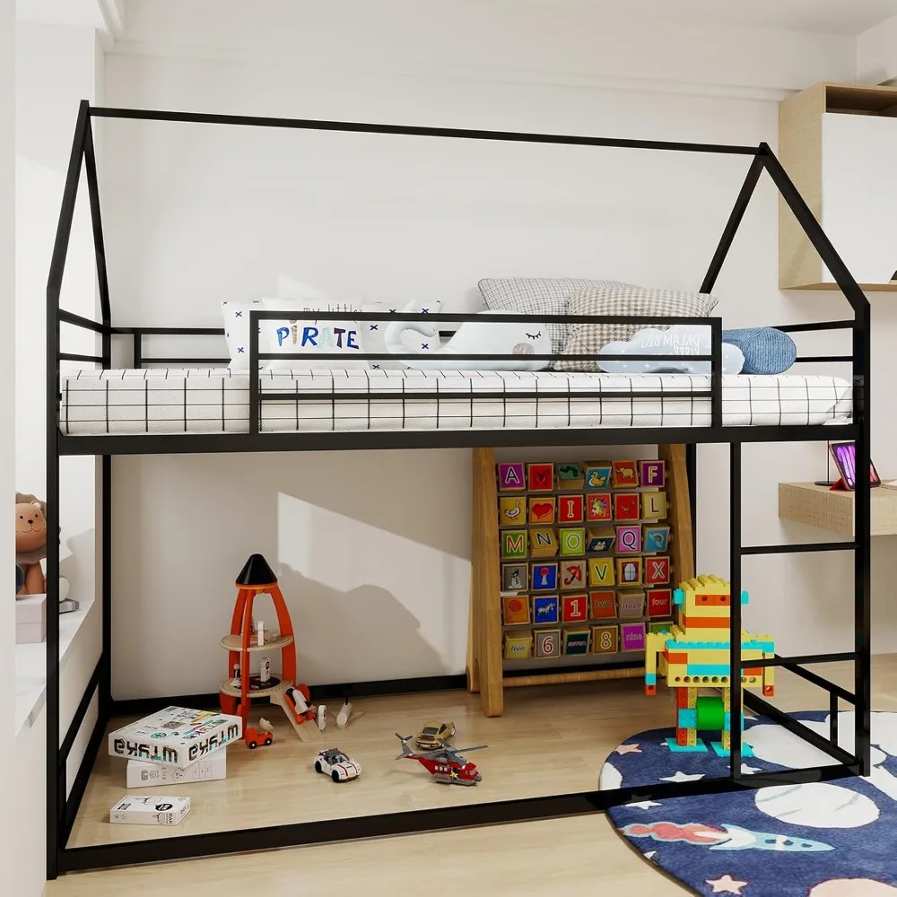 سرير مزدوج بطابقين مع سلم، دعم شريحة معدنية، تصميم موفر للمساحة، لا حاجة إلى صندوق زنبركي، أسرة بطابقين منخفضة المستوى لكي