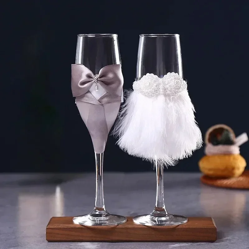 로맨틱 웨딩 샴페인 컵, 연인 유리 컵, 웨딩 파티에 적합한 특별한 선물, 절묘한 플루트 컵, 한 쌍