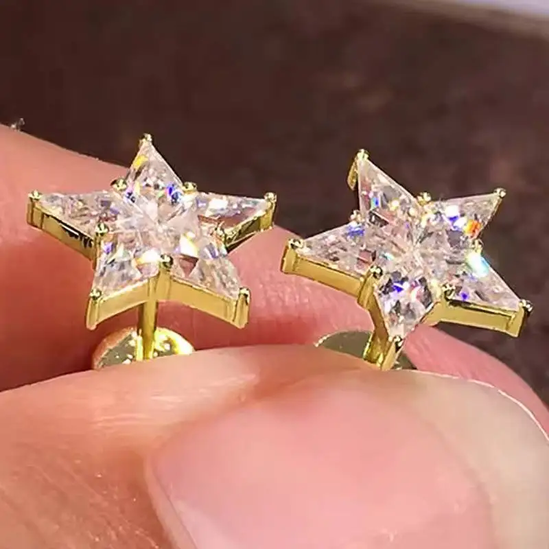 Huitan Vielseitige Stern-Ohrstecker für Damen, frischer Stil, modische Party-Accessoires, Schmuck mit glänzendem CZ-Stein für den Alltag und die Hochzeit