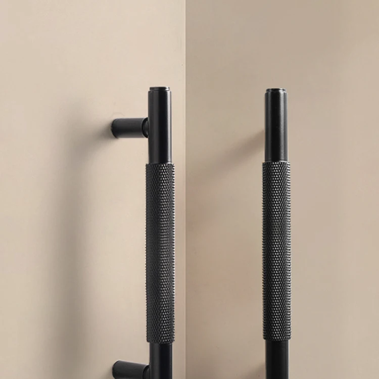 Dooroom Möbelgriffe aus massivem Messing, schwarzes Kreuz, Rändelung, Schrank, Kleiderschrank, Kommode, Schublade, Schrankknöpfe, Hardware – Detail 10