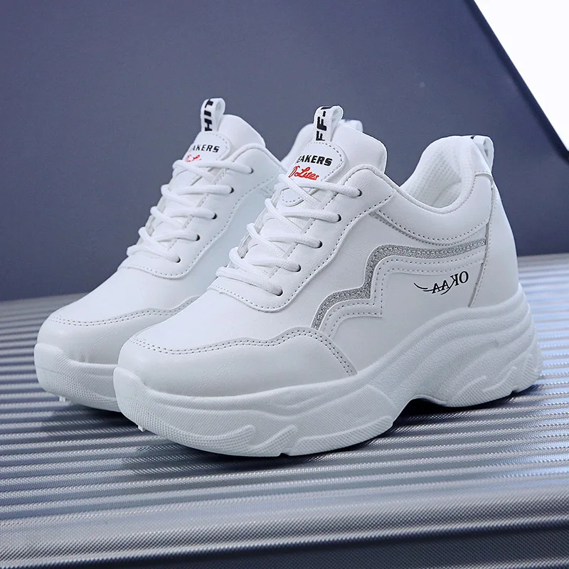 

NEW 2025 Women 's Sneakers Thick Bottom Height Increasing Lace-Up Vulcanize Shoes Pu Leather Sports Outdoor Jogging Spring Shoes