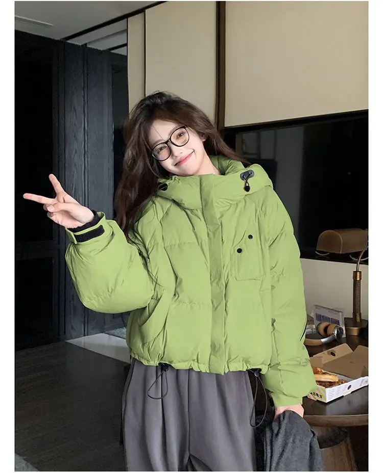 

Белый утиный пуховик женский свободный короткий теплый пуховик с капюшоном женский корейский стиль пальто 2025 новая зимняя мода повседневная