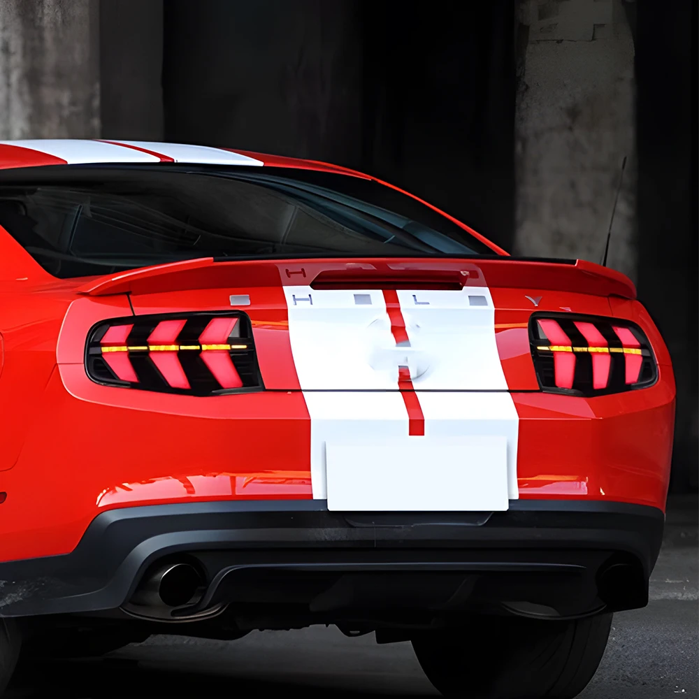 

Для Ford Mustang 2010-2012 автоматические задние фонари, обновленные динамические мигающие поворотные аксессуары Plug and Play, светодиодные автомобильные задние фонари в сборе