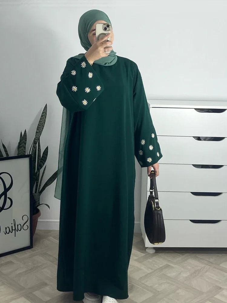 Eid Muslim Dubai Kleider für Frauen Abaya Jalabiya Blumenstickerei Ramadan Marokko Dubai Robe Abayas Kaftan Islam Vestidos 2024