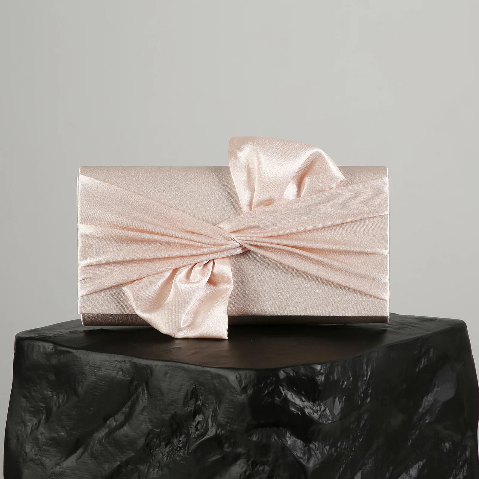 Elegant Ladies Fashion Bowknot Evening Party Clutch Shoulder Chain Bag for Women