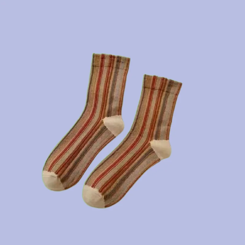 Calcetines de tubo medio Retro para mujer, calcetines de algodón japoneses, bolso mixto a rayas de Color té, talla única, otoño e invierno, 5/10 pares