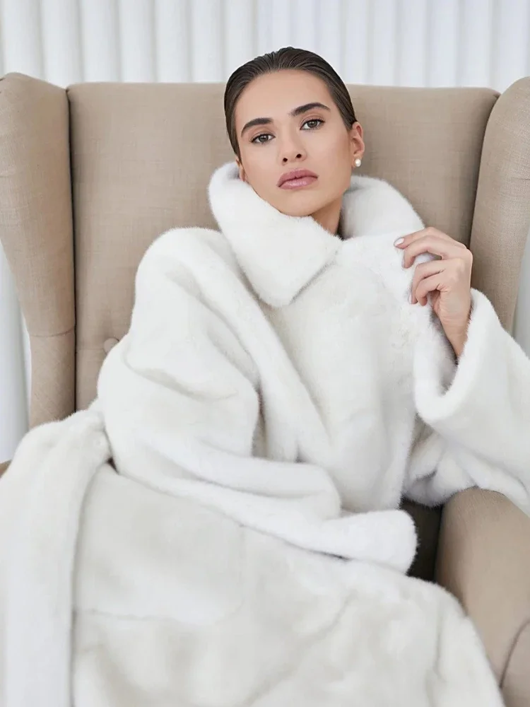 Female Winter Fur Overcoat Lapel Loose Warm Long Sleeve Luxury Streetwear Ladies Faux Fur Outwear 2025 New Long Plush Coat