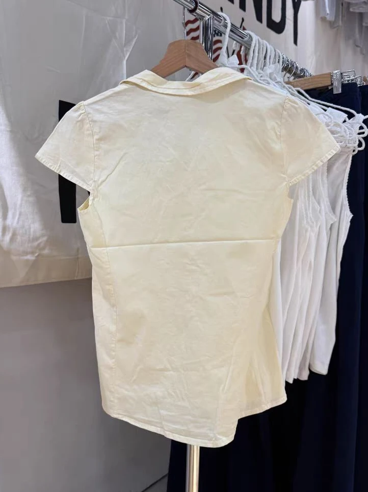 الأصفر سليم تي شيرتات قصيرة الاكمام بلوزة المرأة الصيف ترتيب الأسرة طوق واحدة الصدر بلوزة نمط Preppy الحلو تي شيرت Y2k جديد