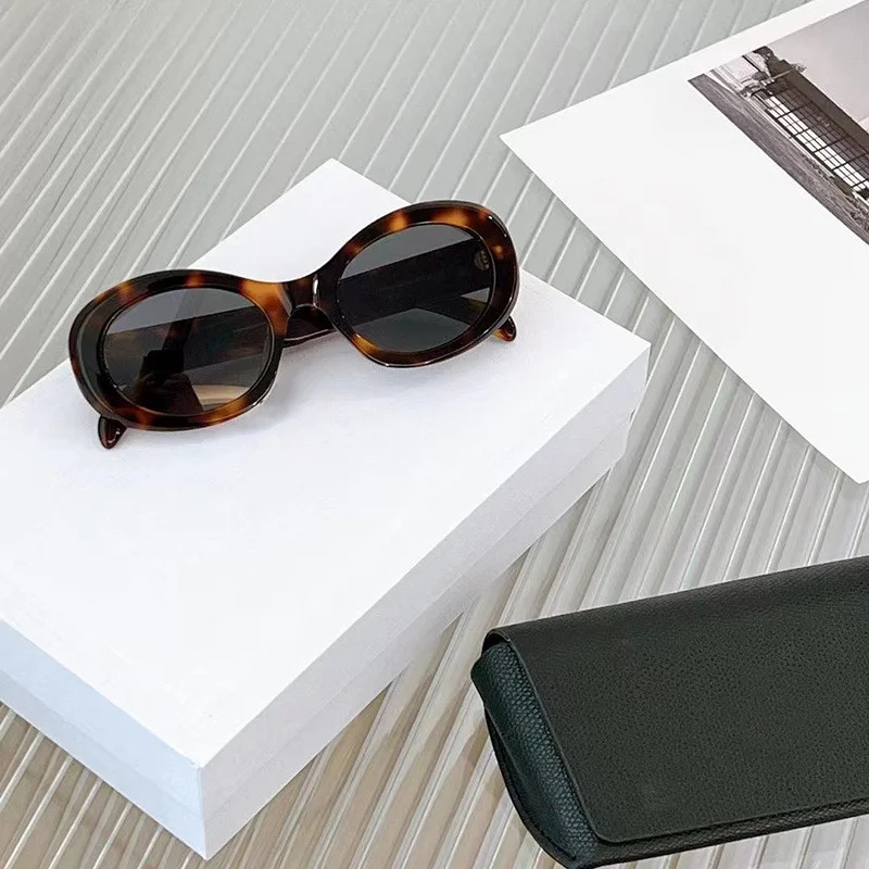 Lot de 4 Lunettes de Soleil Ov - Street Fashion Photo avis et prix