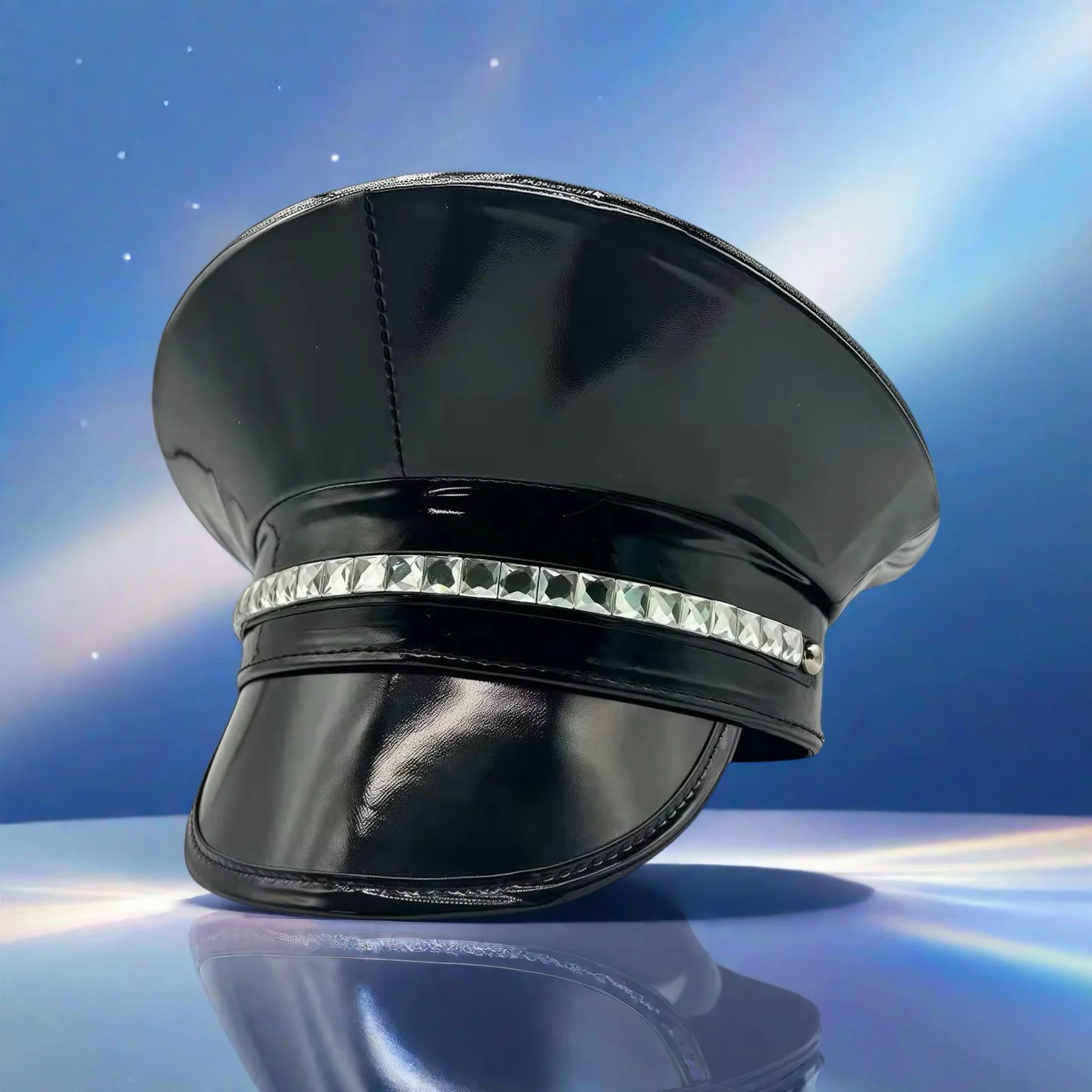 หมวกหนังเลเซอร์ HongLuan ประดับคริสตัลและหมวกทหารสำหรับผู้หญิง อุปกรณ์เสริมสำหรับงานเทศกาลดนตรีและงานปาร์ตี้ หมวกคอสเพลย์สำหรับผู้ชายและผู้หญิง