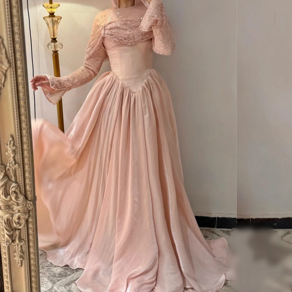Maßgeschneidertes Exquisites O-Ausschnitt Abendkleid A-Linie Plissiertes Langes Kleid Hochzeitskleid für Bankette Hohe Qualität